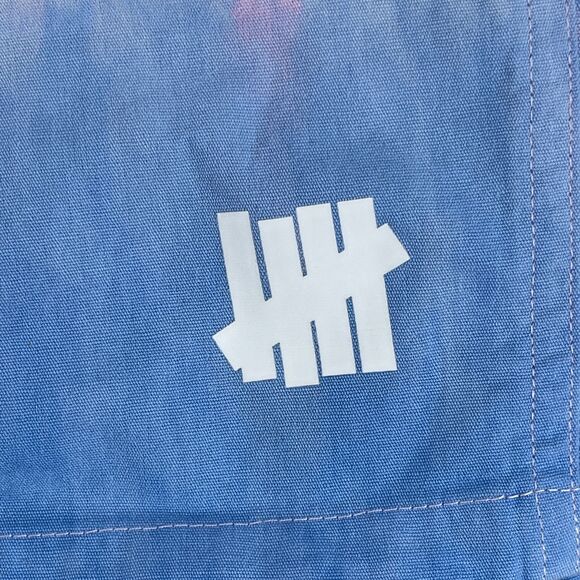 Undefeated Shorts Mens XL Pink Tie Dye Summer Elastic Waist Summer Wear - Picture 2 of 11